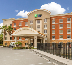 Holiday Inn Express & Suites Largo-Clearwater